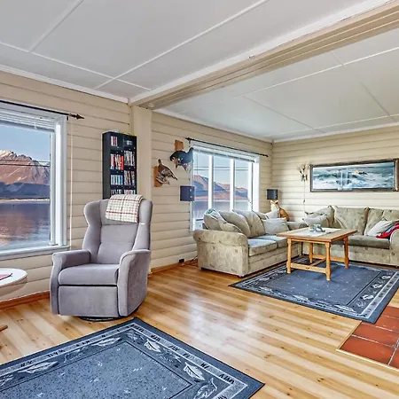 Semesterbostad Beautiful In With Wifi *